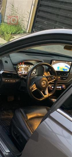 نيسان ألتيما